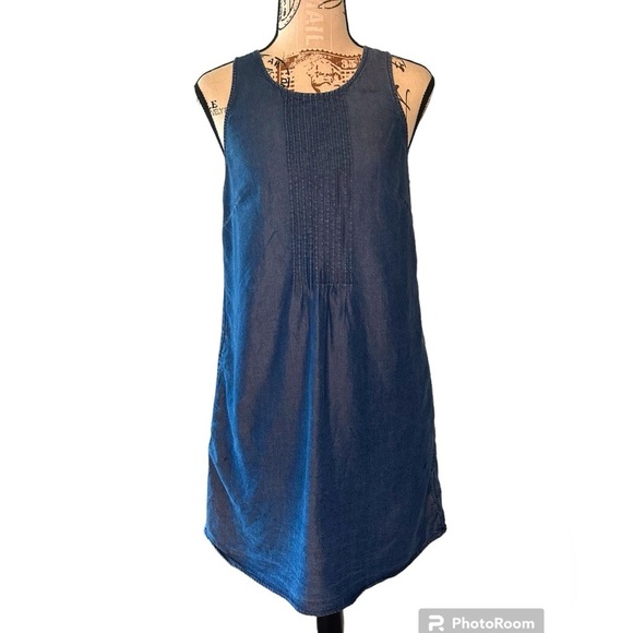 5/$25 Gap adorable blue chambray sleeveless mini prairie dress size small - Picture 1 of 8